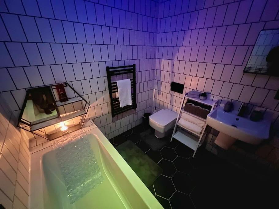 Cityzenretreat - Mezzanine Apartment Sleeps 4 Sheffield City Centre Eksteriør bilde